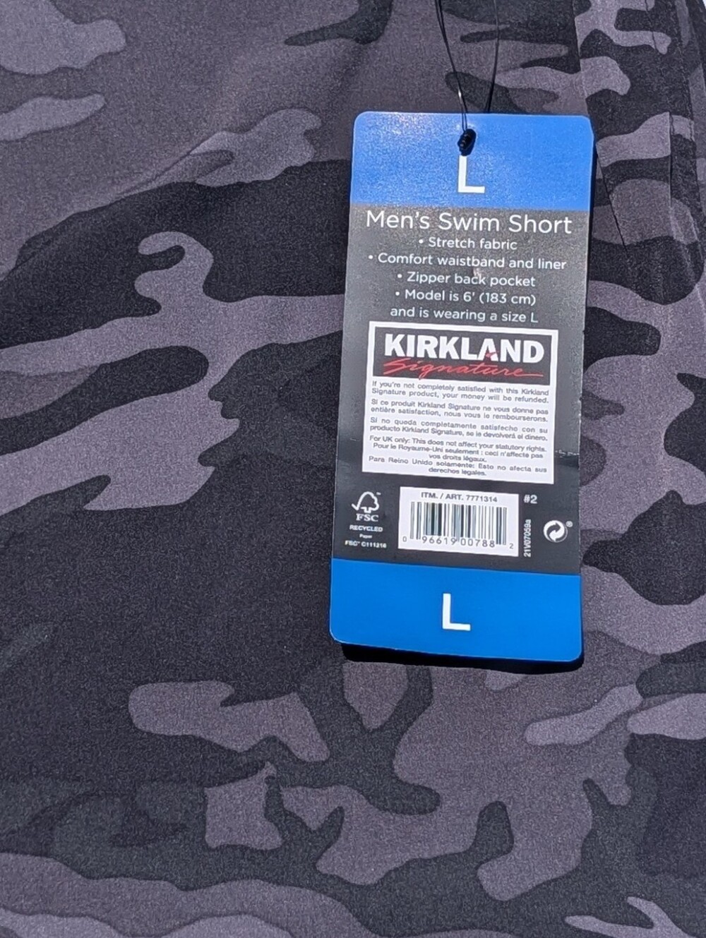 Kirkland Signature Men's Swim Trunks Size L - Picture 12 of 16